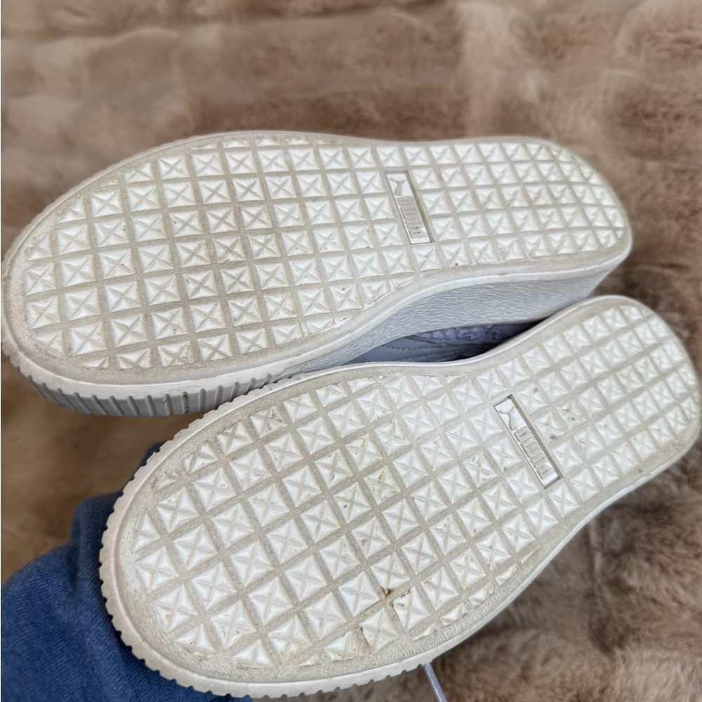 Women’s Lilac Puma lace tennis shoes 6.5 - Picture 7 of 8